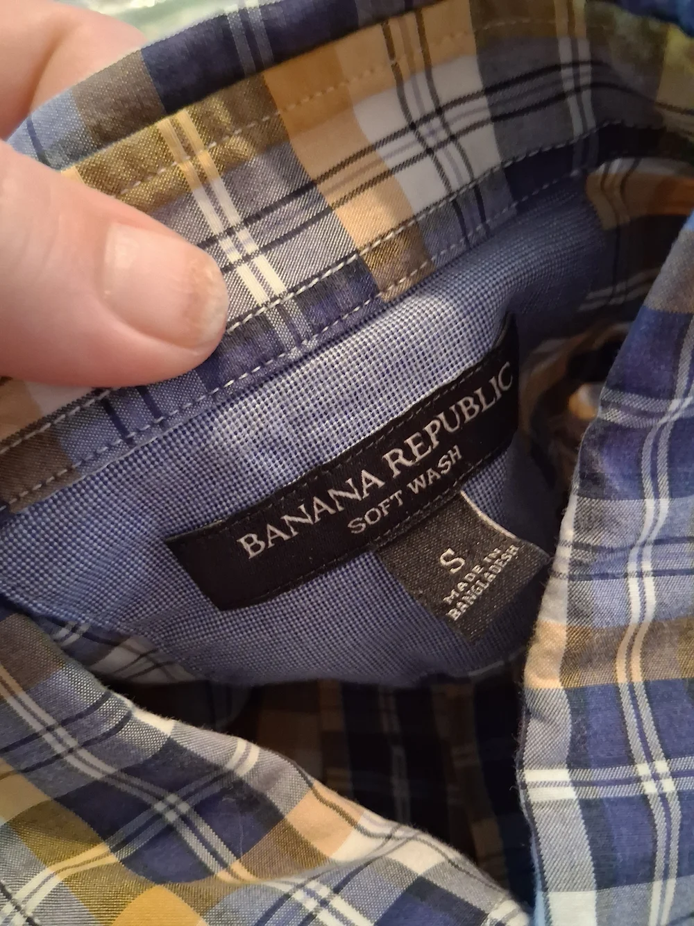 Banana Republic Plaid Button-Down Shirt in Yellow and Navy